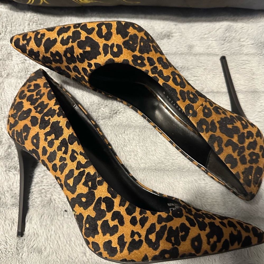 Zara Basic Collection Pump - Picture 6 of 6